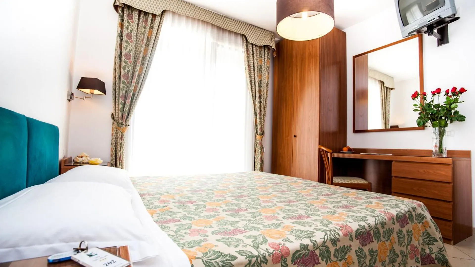 Hotel Villa Marcella San Vincenzo 3*,  Italia